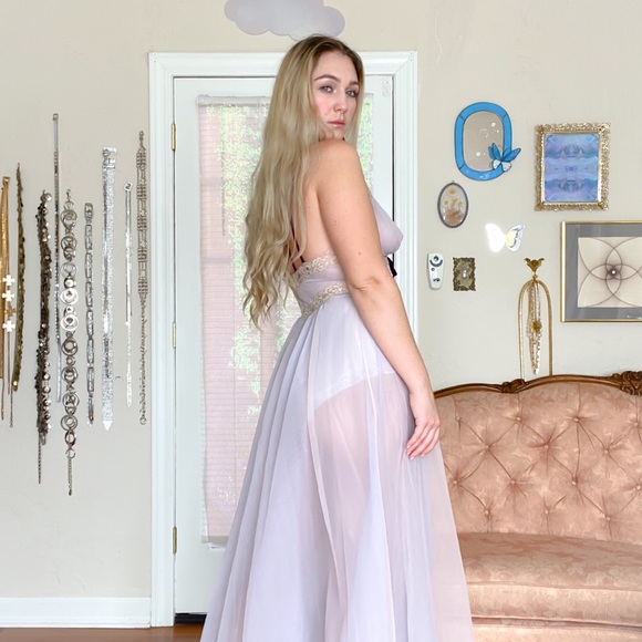 ✨ Sleeping Beauty ✨ - Picture 5 of 6